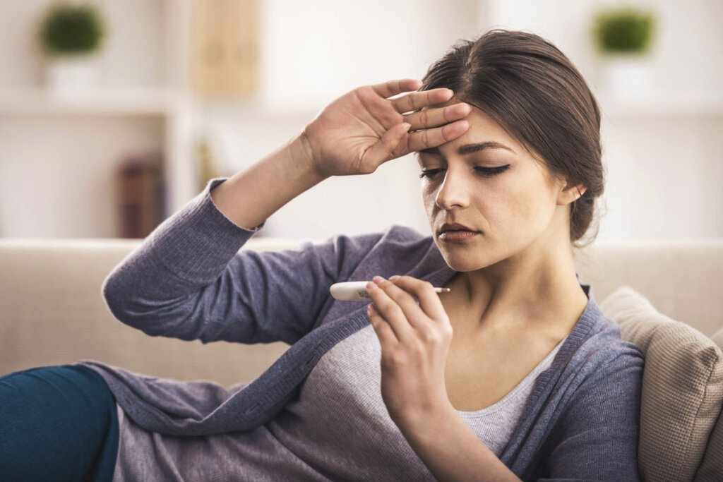 Vrouw heeft koorts