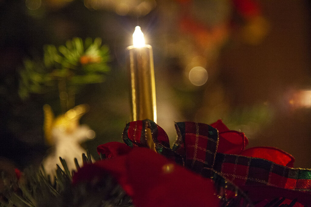 Draadloze kerstkaars ingeschakeld